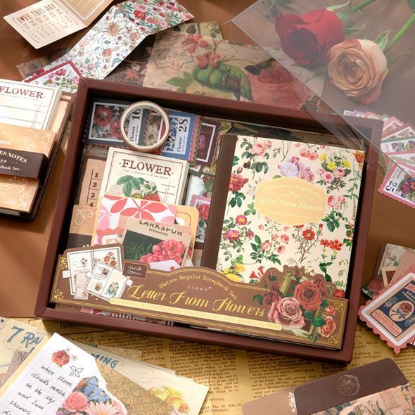 Набір матеріалів для скрапбукінгу SIMNO Letter From Flowers 154 шт 18x23 см