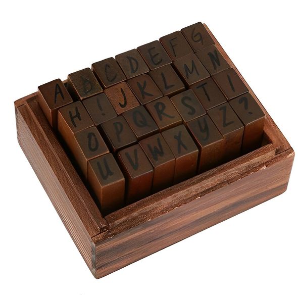 Набір дерев'яних штампів Букви Верхній регістр 28 шт в скриньці 8x6x5 см