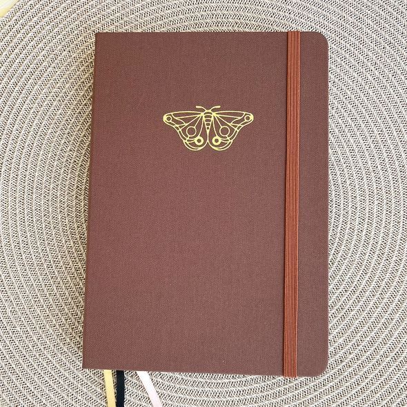 Блокнот в крапку А5 для Bullet Journal Коричневий текстильний зі сріблястим зрізом 80 аркушів 180 г/м&sup2; (BUKE-027)