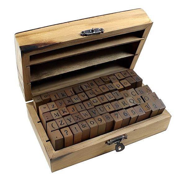 Набір дерев'яних штампів Літери і цифри 70 шт в скриньці 15X8X5 см (TWGS-200)